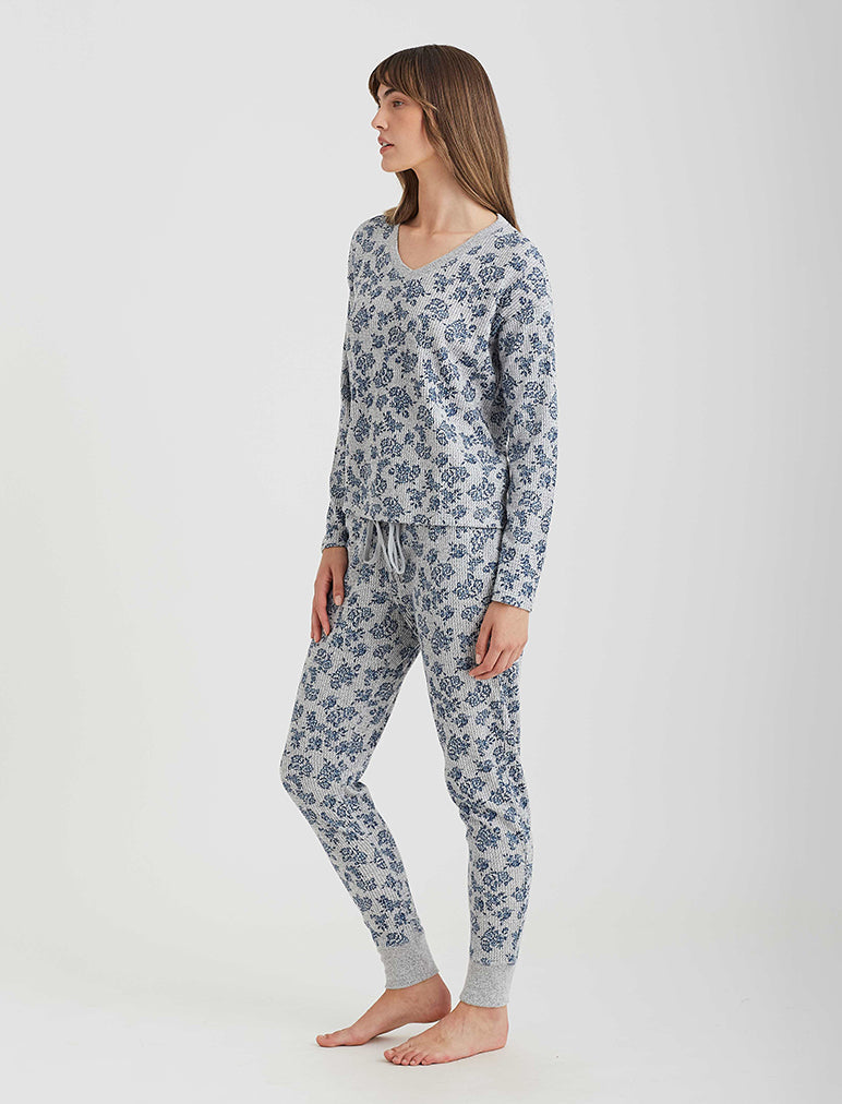 Super Soft Waffle V-Neck LS Top