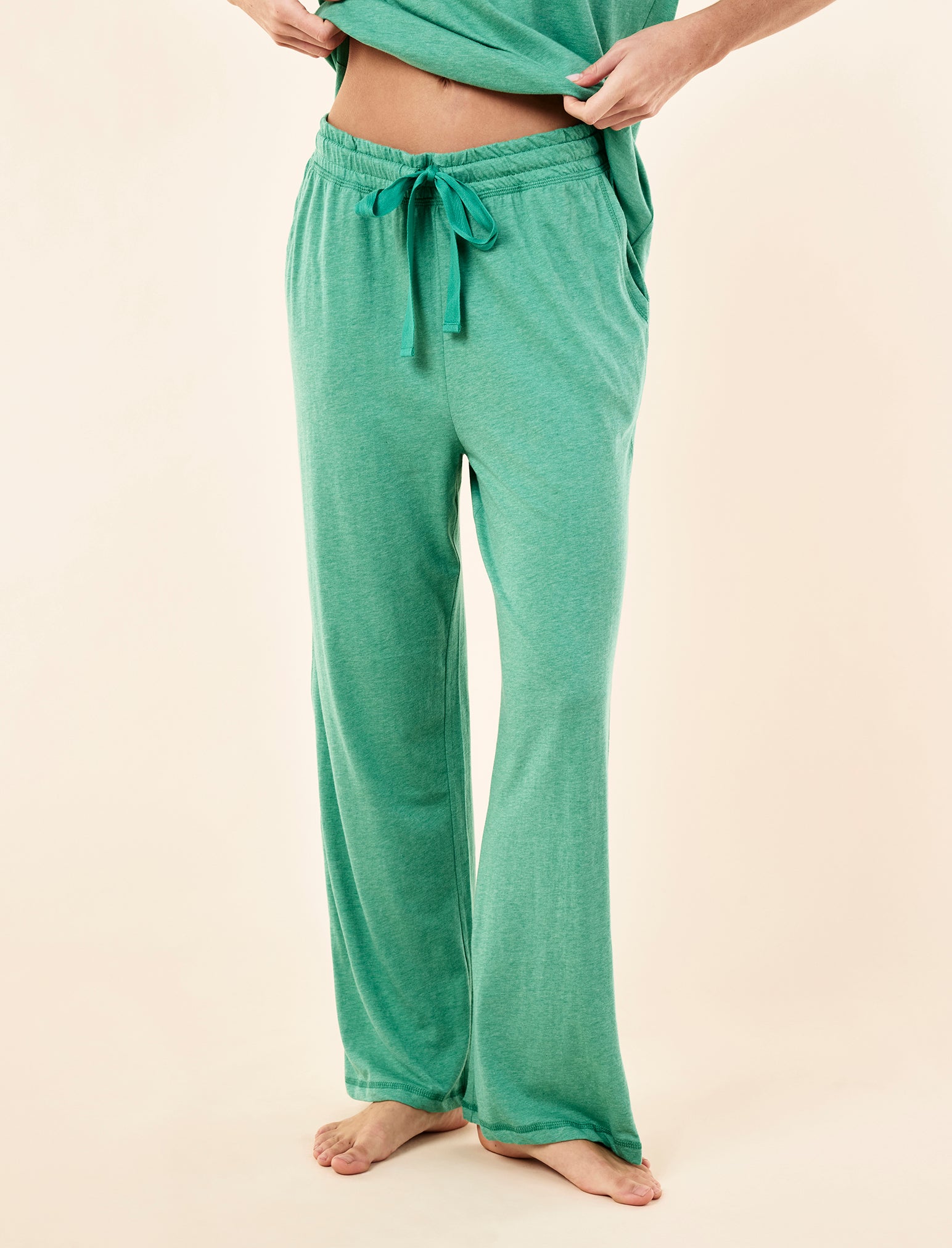 Jada Organic Cotton Knit Tee & Straight Leg Pant Set