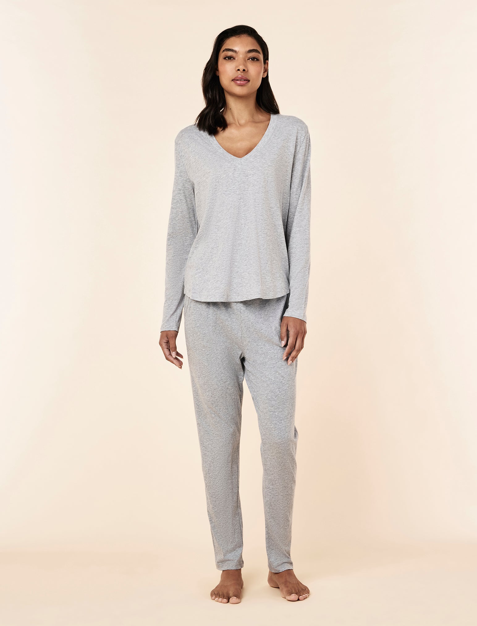 Jada Organic Cotton V-Neck Long Sleeve Tee