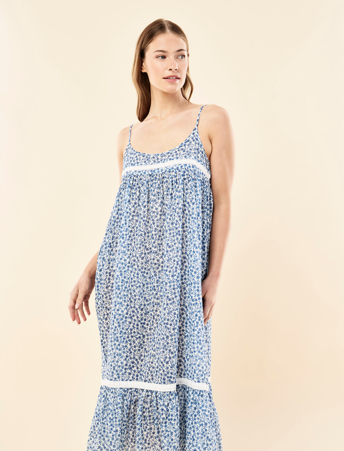 Sianie wearing the Sorrento Lace Trim Maxi Nightie