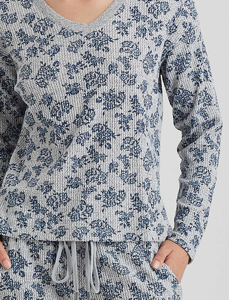 Super Soft Waffle V-Neck LS Top