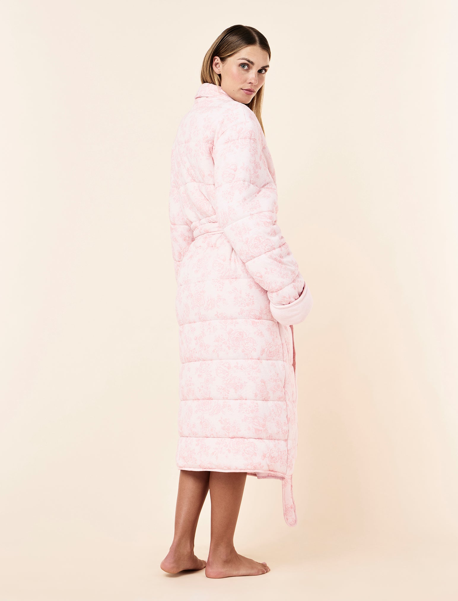 Nostalgia Cuddle Puffa Robe