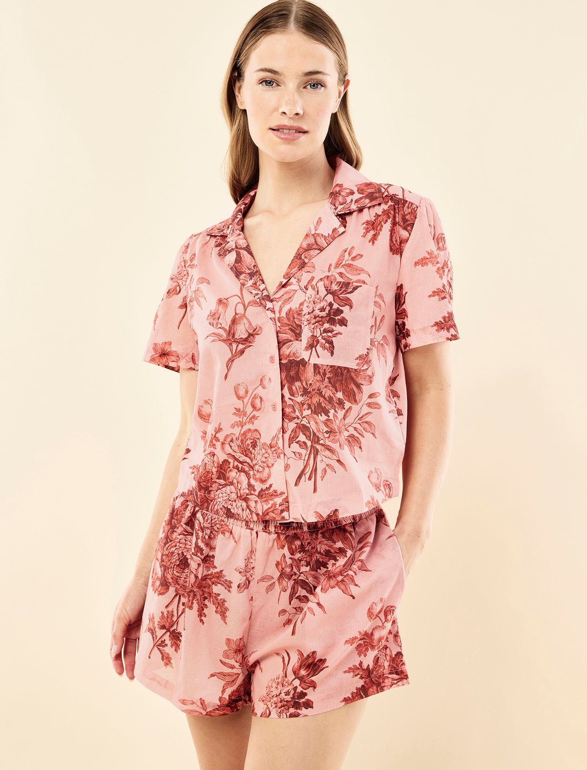 Sianie wearing the Karen Walker Romantic Floral Boxer PJ Set
[model: Sianie wears size S |  Height: 175m
/ 5’9” | Bust: 85cm | Waist: 66cm| Hips: 93cm]