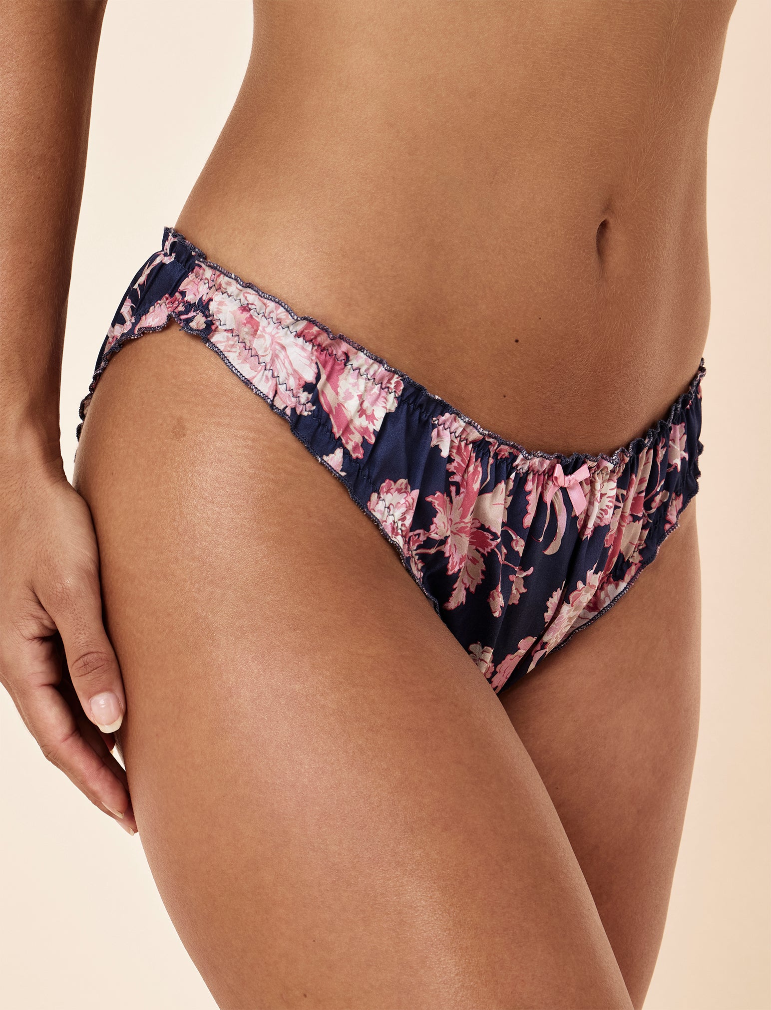 Madelyn Knicker
